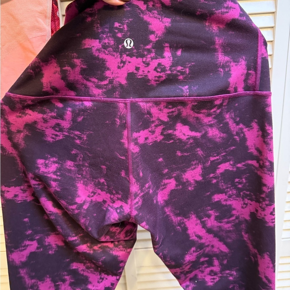 3 Lululemon Workout Leggings Crop Full length Multi Colored snake print sz M - Picture 7 of 16